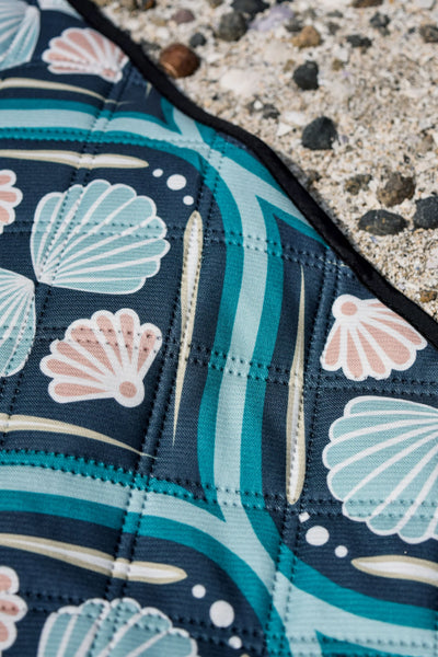 Tofino Towel Co. - The Excursion Packable & Water-Resistant Picnic Blanket 🇨🇦