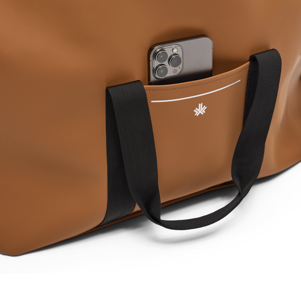 Kombi Weekender Waterproof Travel Bag 🇨🇦