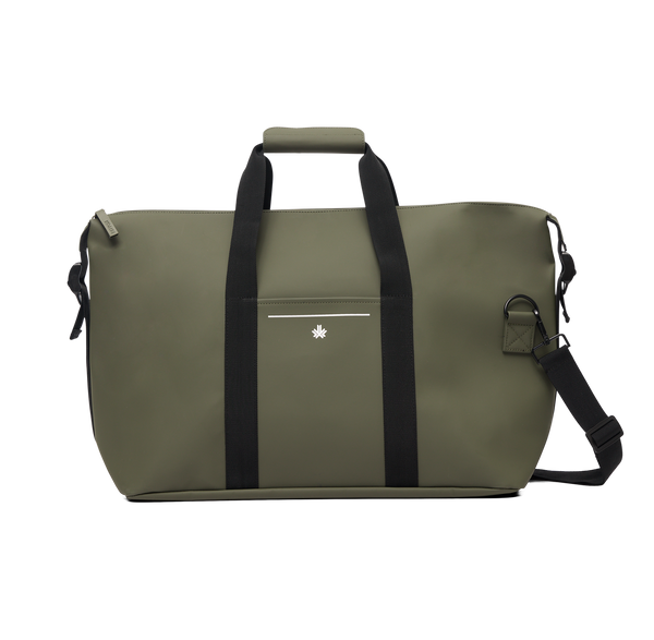 Kombi Weekender Waterproof Travel Bag 🇨🇦