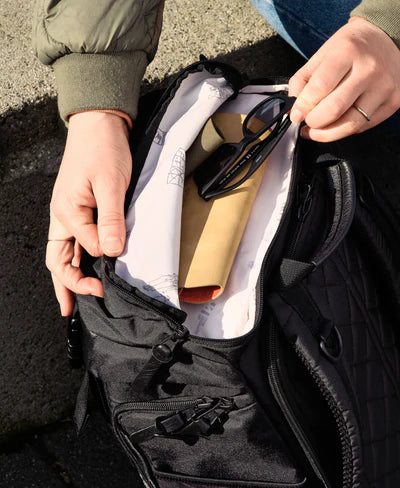 No Reception Club - The Getaway Bag  🇨🇦