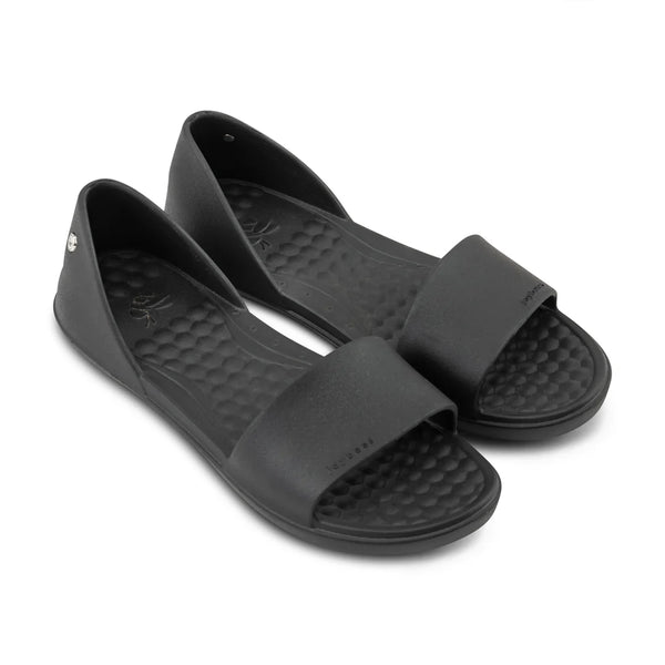 Joybees Women's Friday Flat