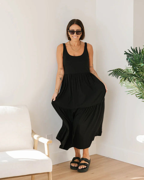 Smash + Tess Lake Dress in Midnight Black 🇨🇦