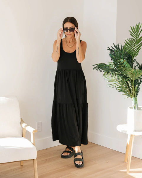 Smash + Tess Lake Dress in Midnight Black 🇨🇦