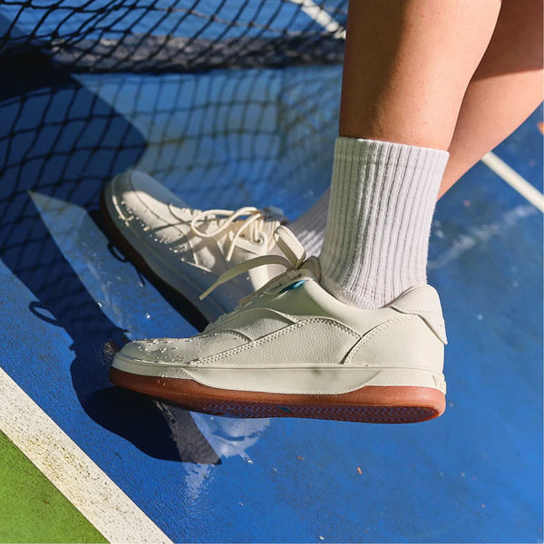 Vessi Women's Courtside Classic Sneaker 🇨🇦