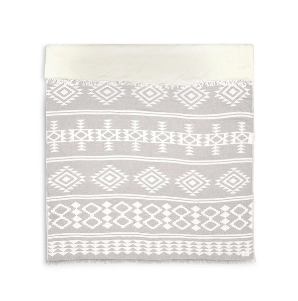 Tofino Towel Co. - The Beach Fleece Lined Throw