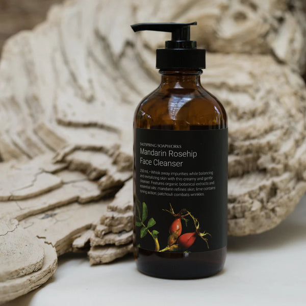 Saltspring Soapworks Mandarin Rosehip Face Cleanser  🇨🇦