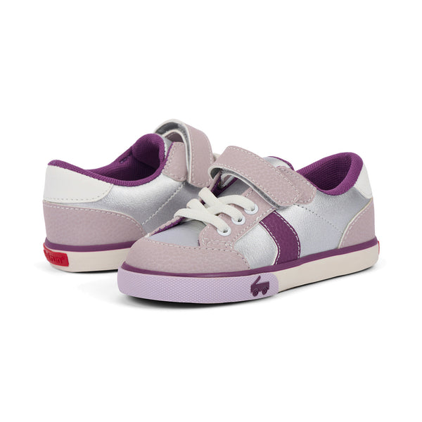 See Kai Run Leather Connor Sneakers