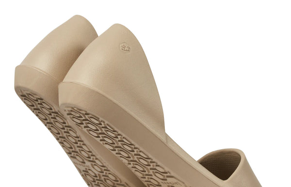 Joybees Women's Friday Flat