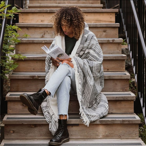 Tofino Towel Co. - The Arrow Fleece Lined Throw (Pewter)