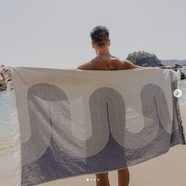 Tofino Towel Co. - The Wave Beach Towel - Granite