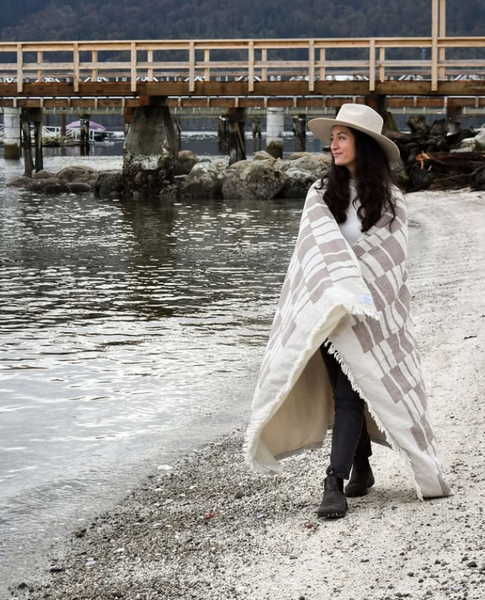 Tofino Towel Co. - The Vance Fleece Lined Throw