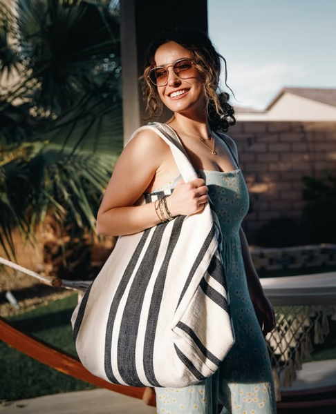 Tofino Towel - The Rey Oversized Stonewashed Tote Bag  🇨🇦