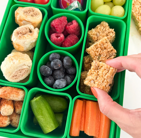 Pick Plates Silicone Snackle Box