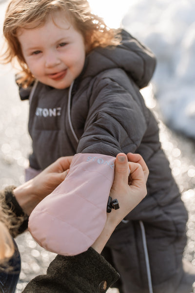 Stonz Waterproof Snow Mitt - 0 to 24 Months 🇨🇦