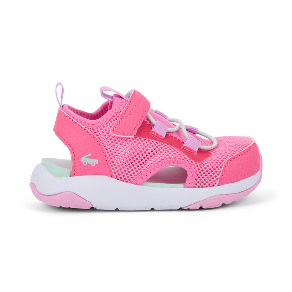 See Kai Run Aven Water-Friendly Machine Washable Sneaker