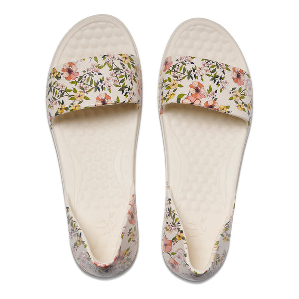 Joybees Women's Friday Flat