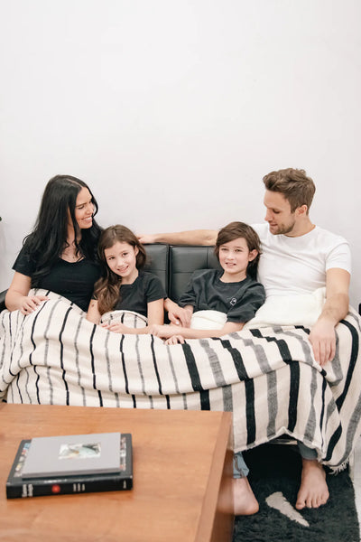 Tofino Towel Co. - The Winslow Fleece Lined Throw 🇨🇦