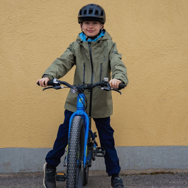Isbjorn Monsune Waterproof Hardshell Jacket | 9 to 16 Years
