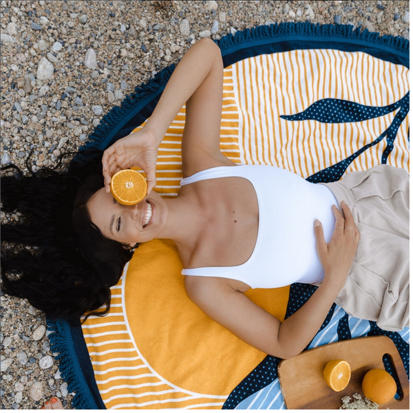 Tofino Towel Co. - The Velour Round Towel 🇨🇦