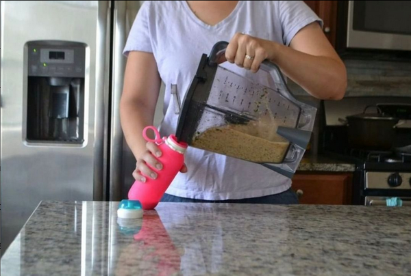 Squeasy Snacker Food Pouch