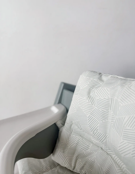 Stokke Tripp Trapp® Highchair, Cushion & Tray Bundle