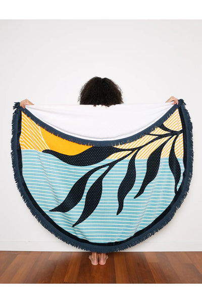 Tofino Towel Co. - The Velour Round Towel 🇨🇦
