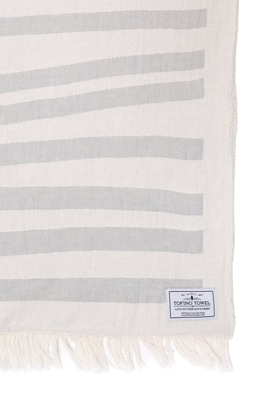 Tofino Towel Co. - The Rowyn Fleece Lined Throw 🇨🇦