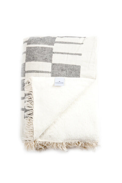 Tofino Towel Co. - The Vance Fleece Lined Throw
