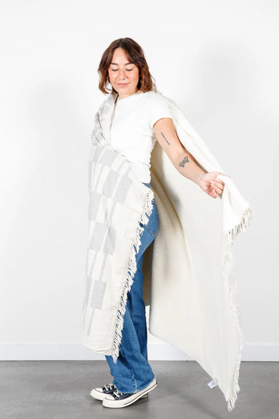 Tofino Towel Co. - The Vance Fleece Lined Throw