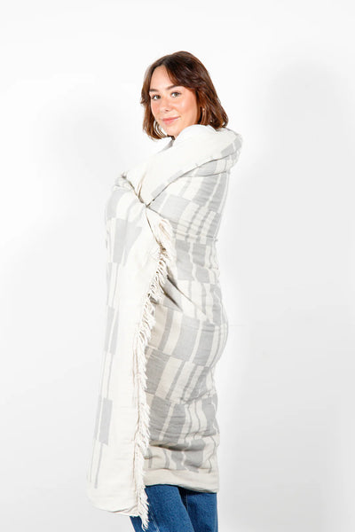 Tofino Towel Co. - The Vance Fleece Lined Throw