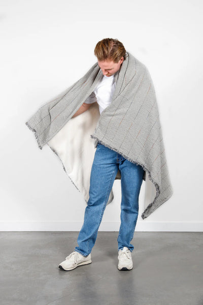 Tofino Towel Co. - The Everest Fleece Lined Throw 🇨🇦