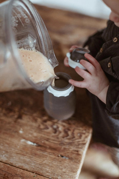 Squeasy Snacker Food Pouch